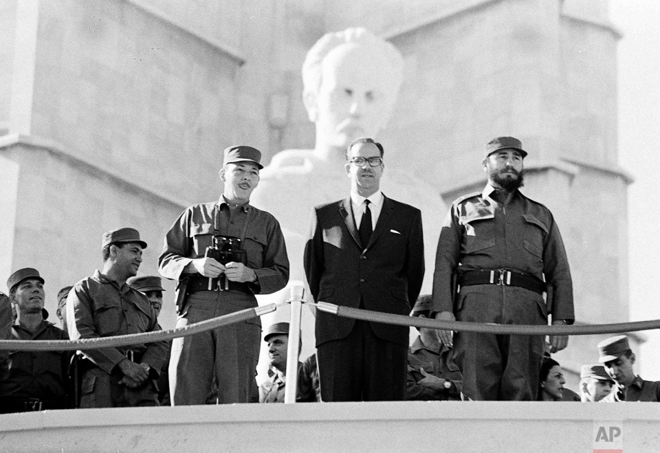 sau thap ky anh em fidel castro cung lanh dao cuba