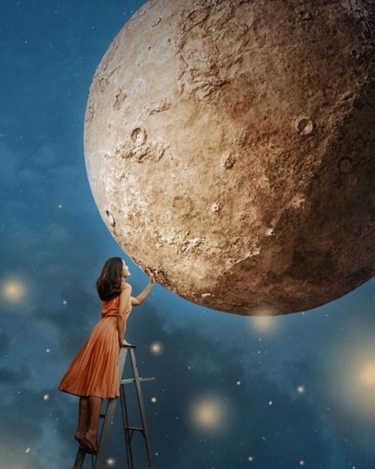 ngo ngang truoc nhung buc anh sieu sang tao nho phep mau photoshop