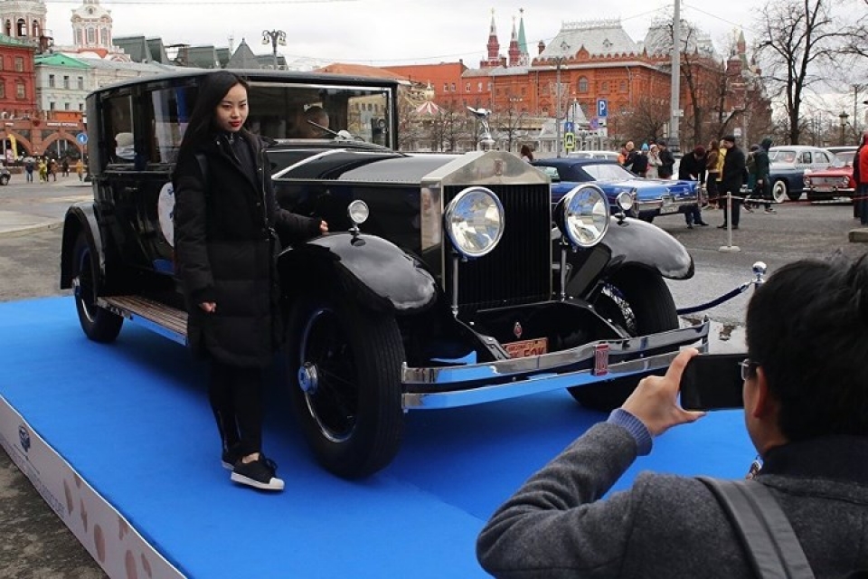 nga ve dep me hoac cua cac xe o to co o moscow