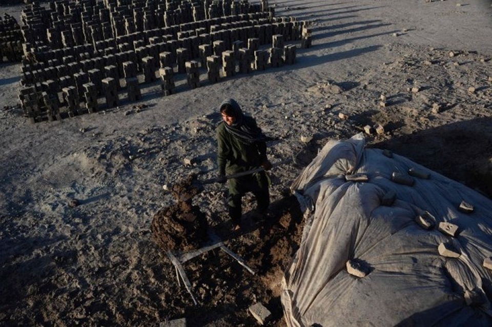 Cô gái Afghanistan bị bố mẹ bắt làm con trai suốt 18 năm co gai afghanistan bi bo me bat lam con trai suot 18 nam