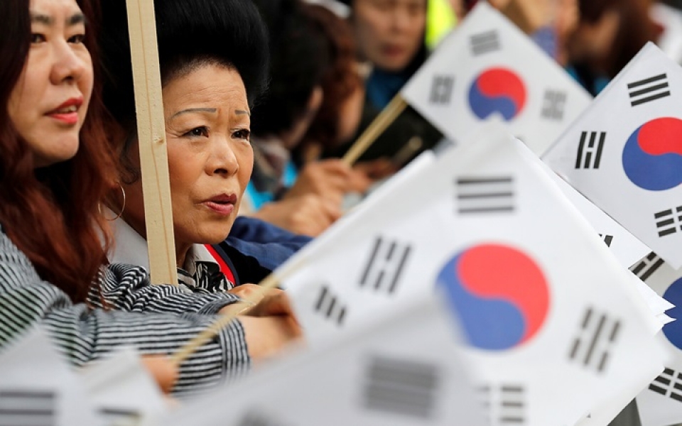 han quoc nguoi dan han hoan truoc hoi nghi thuong dinh lien trieu