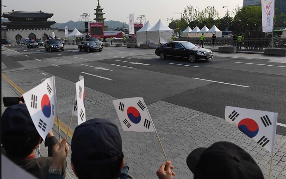 han quoc nguoi dan han hoan truoc hoi nghi thuong dinh lien trieu