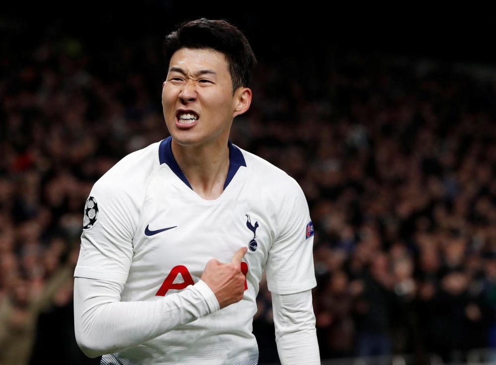 nguoi hung son heung min no tung bung sau chien thang man city