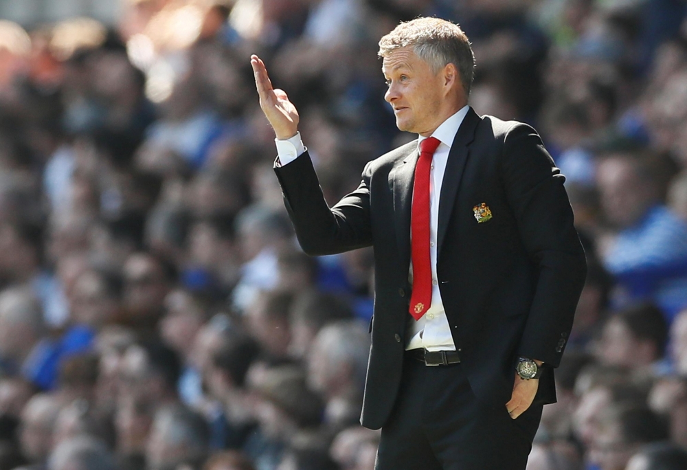 ba ngoi sao lon cua mu co the ra di neu nhu clb lo top 4 premier league