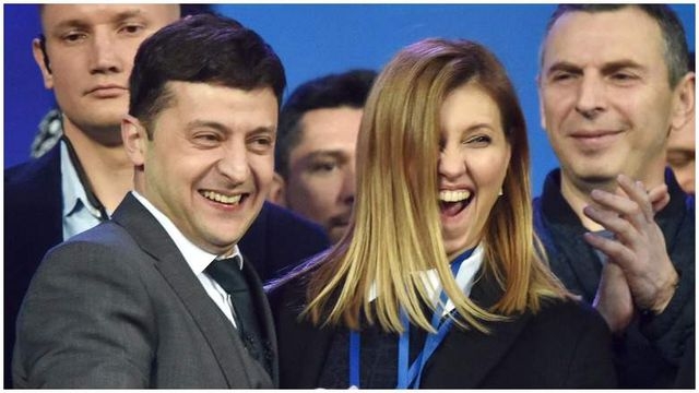 bong hong quyen luc dung sau dien vien hai dac cu tong thong ukraine