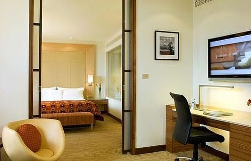 du an khach san yeu thuong danh cho nguoi vo gia cu tranh dich covid19