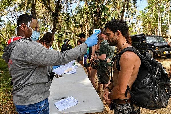 Chống dịch Covid-19: Panama phân lịch mua sắm theo giới tính panama quyet liet chong covid 19 phan lich mua sam chan le