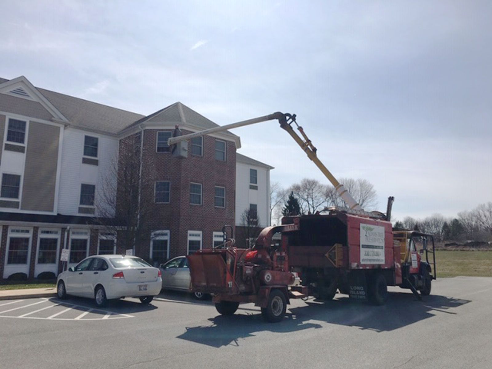 dung can cau tham me qua duong cua so tang 3