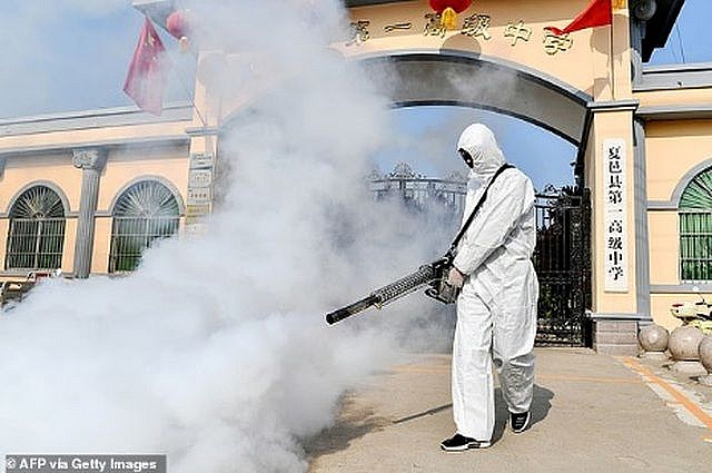 ngoi tu 18 thang vi khong khai bao tro ve tu vung dich covid 19