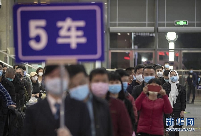 dich covid 19 hinh anh vu han ngay dau do bo lenh phong toa