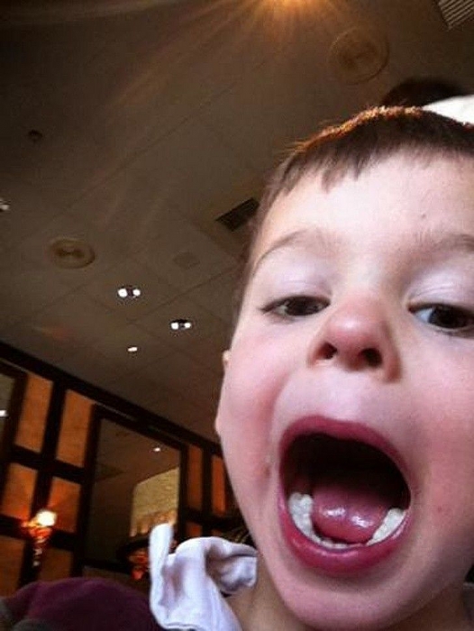 khoanh khac tinh yeu luon o quanh ta