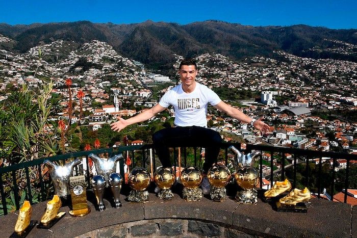 phat hien o dich covid 19 gan nha ronaldo