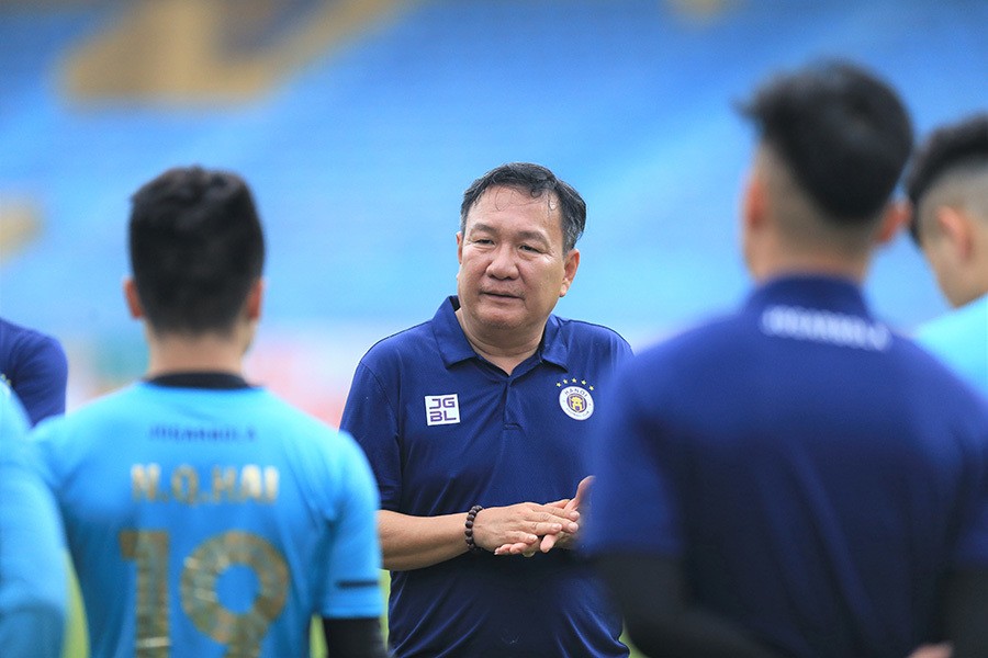 Vòng 7 V-League: HAGL bay cao, Hà Nội thay lái trưởng