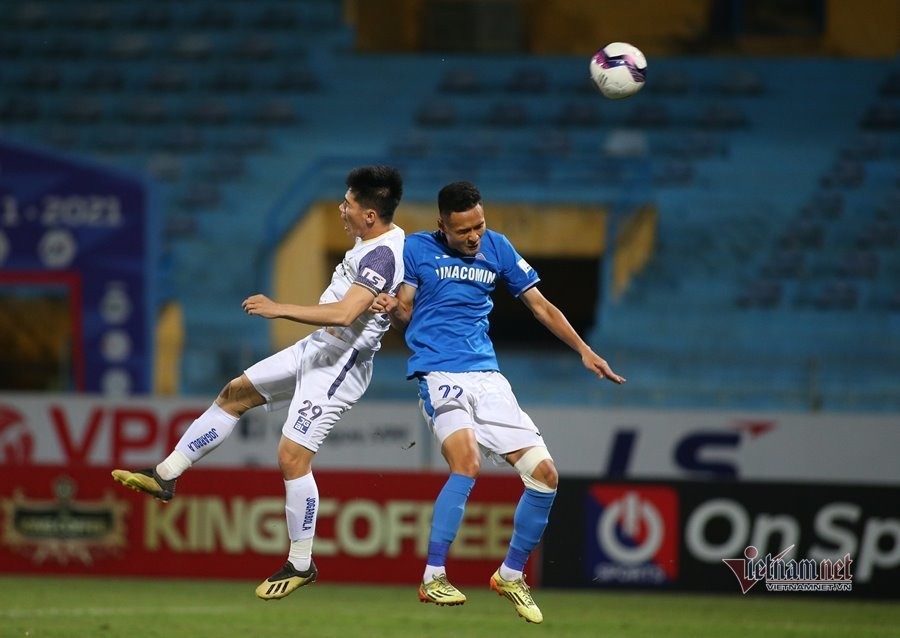 Vòng 9 V-League: Hoàng Anh Gia Lai thắng siêu kịch tính, Hà Nội giải hạn