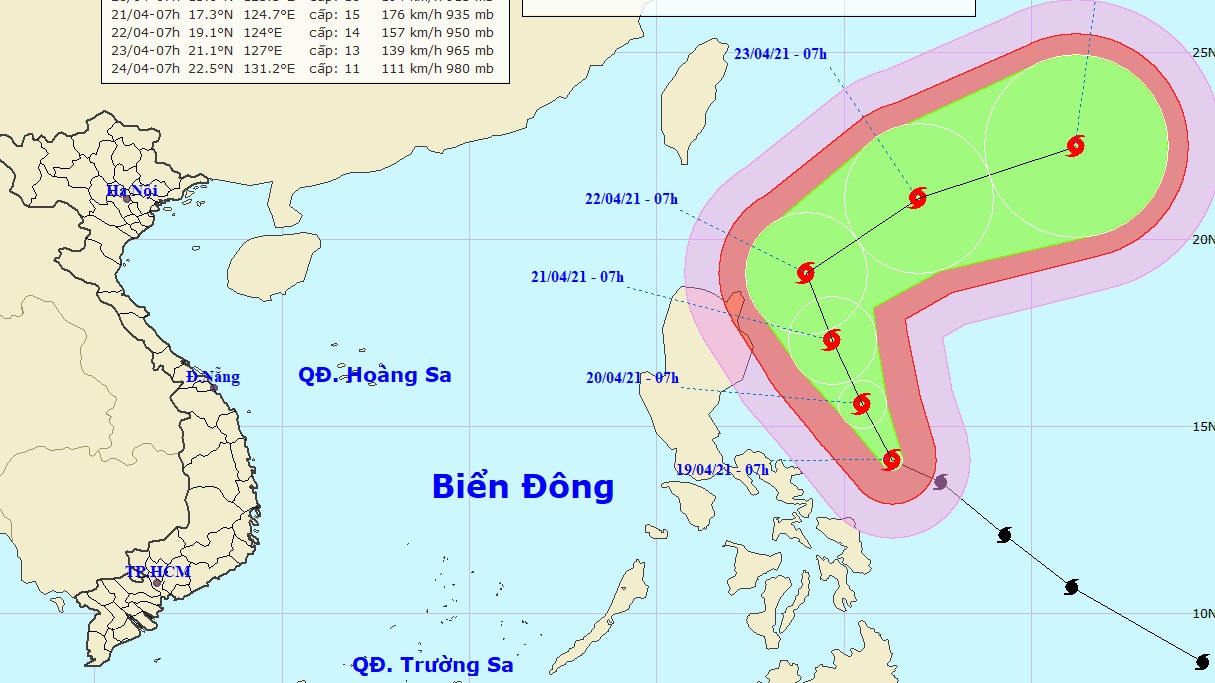 Dự báo thời tiết: Sức gió mạnh nhất vùng gần tâm siêu bão Surigae mạnh cấp 17