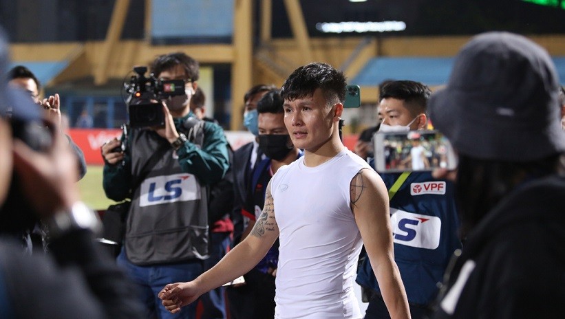 Những hình ảnh Quang Hải chia tay CLB Hà Nội và tri ân khán giả