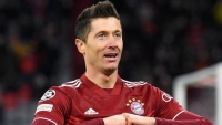  Lewandowski sẽ ở lại Bayern; Villarreal khó giữ Torres; MU sắp đón Erik ten Hag