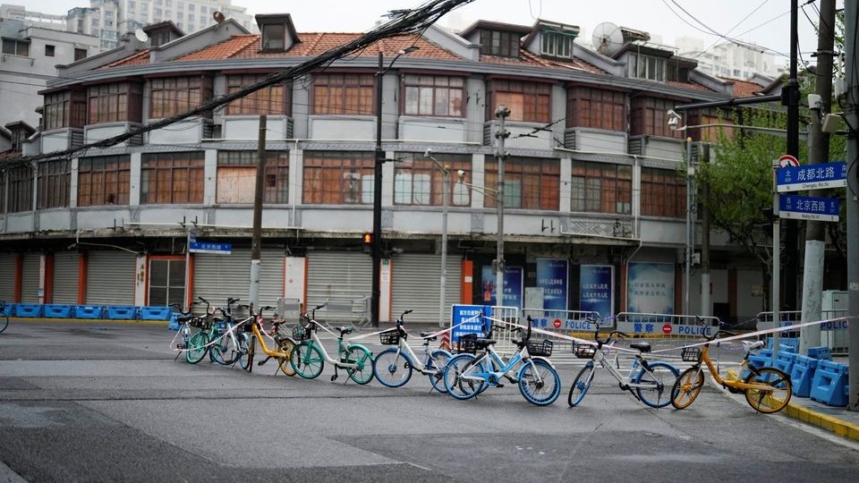 tang truong kinh te trung quoc thang 3 chung lai vi dich covid19