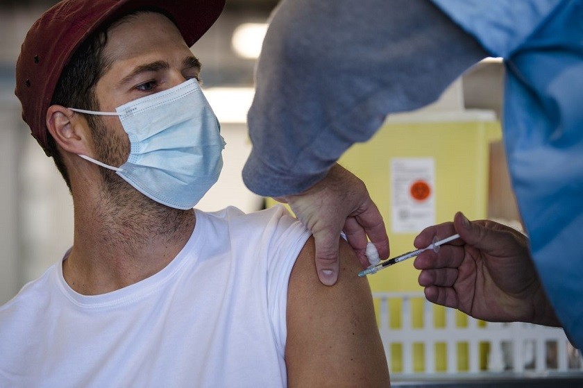 Canada: Tiêm mũi 3 và 4 vaccine phòng Covid-19 ngăn ngừa nguy cơ phải nhập viện và tử vong