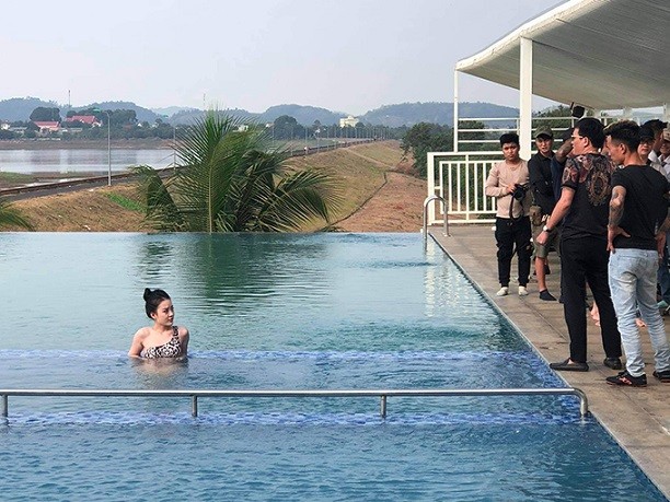 Bão gầm: Đại sứ Hoa hậu Hòa bình Việt Nam 2022 vào vai bà trùm ma túy