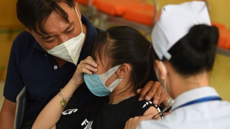 covid19 ngay 182 so ca mac moi van nhieu hon so ca khoi benh