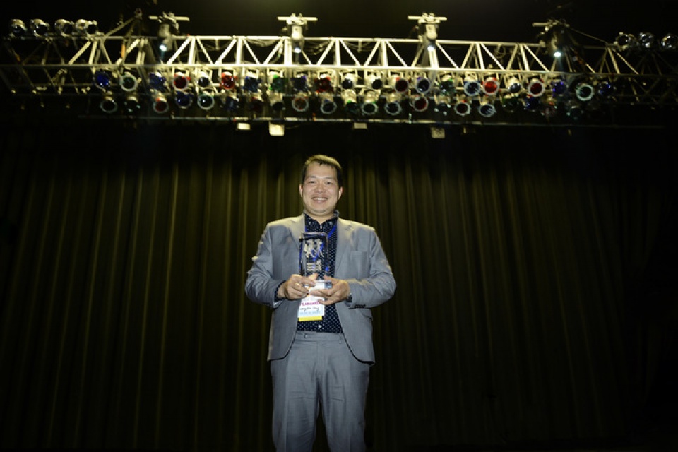 Phim Cha cõng con liên tiếp "gặt" giải thưởng quốc tế cha cong con doat hang loat giai thuong lon tai 3 lien hoan phim quoc te