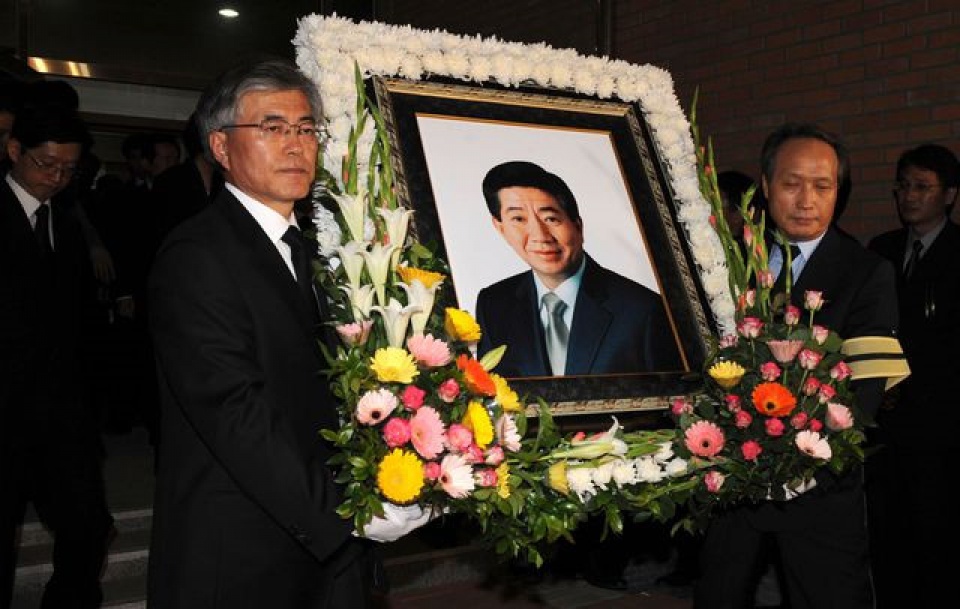 duong den quyen luc cua tan tong thong han quoc