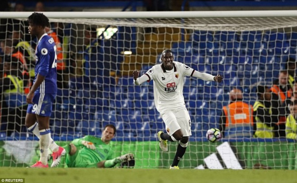 chelsea an mung chuc vo dich bang chien thang sieu kich tinh