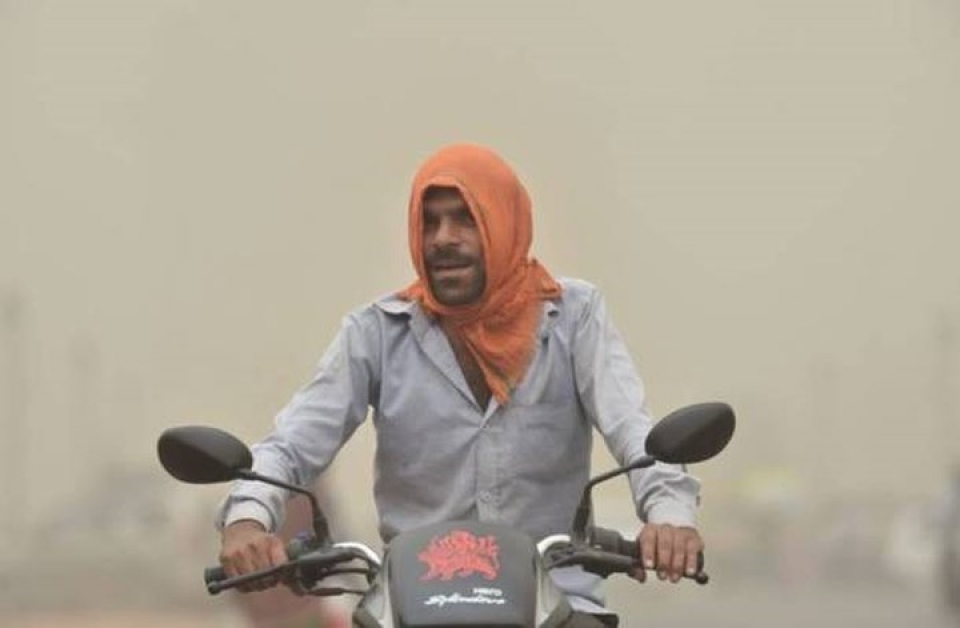 bao cat kinh hoang quet qua an do lam 77 nguoi chet