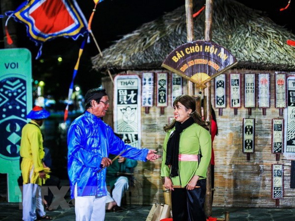 nghe thuat bai choi di san van hoa phi vat the dai dien cua nhan loai