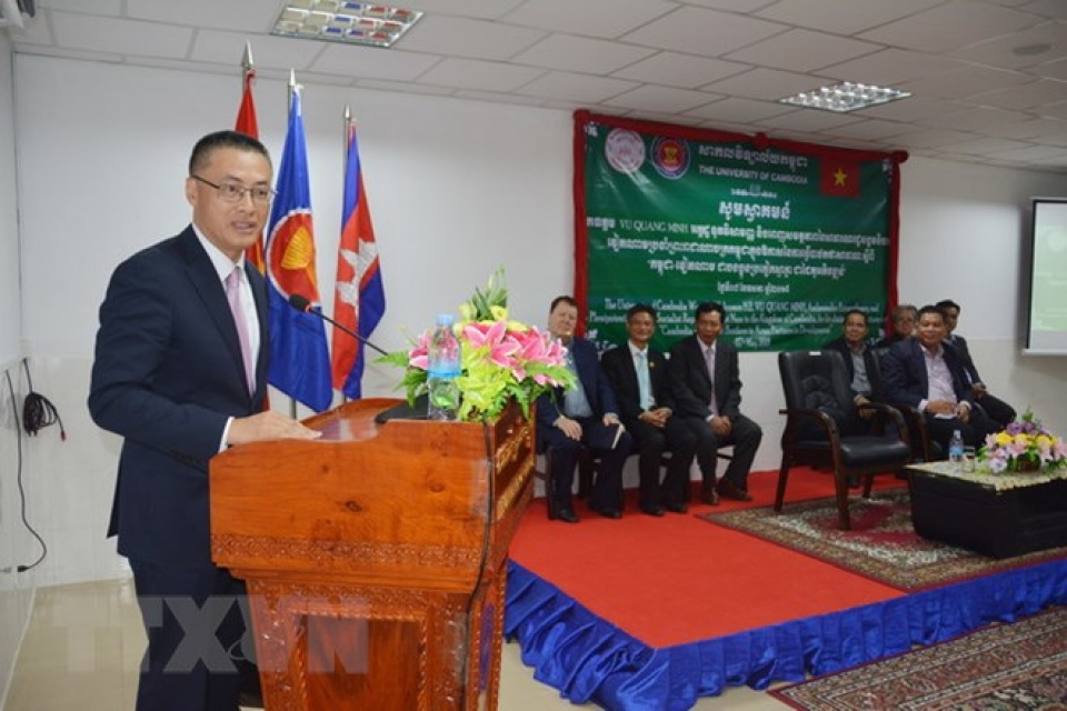 khanh thanh phong viet nam tai truong dai hoc campuchia