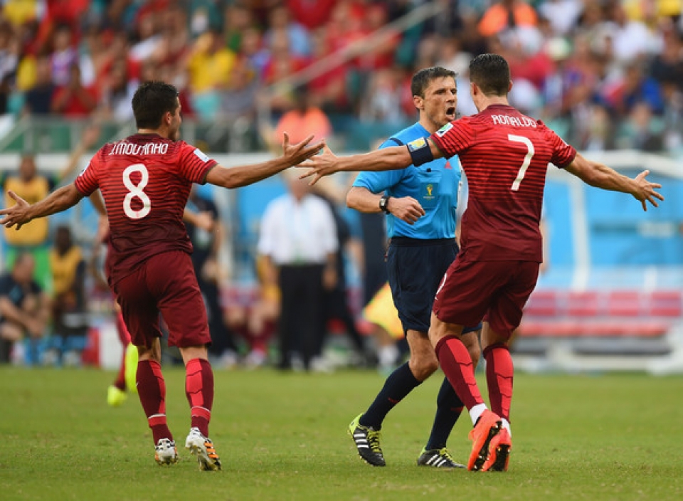 trong tai tung khien cronaldo noi gian bat tran chung ket champions league