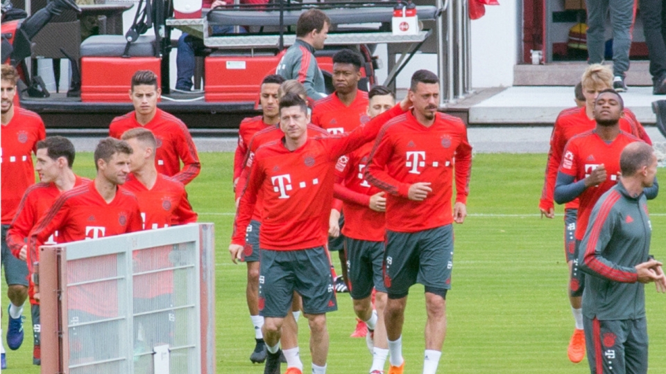 Sao Bayern khóc khi không được gọi lên tuyển Đức dự World Cup sao bayern khoc khi khong duoc goi len tuyen duc du world cup