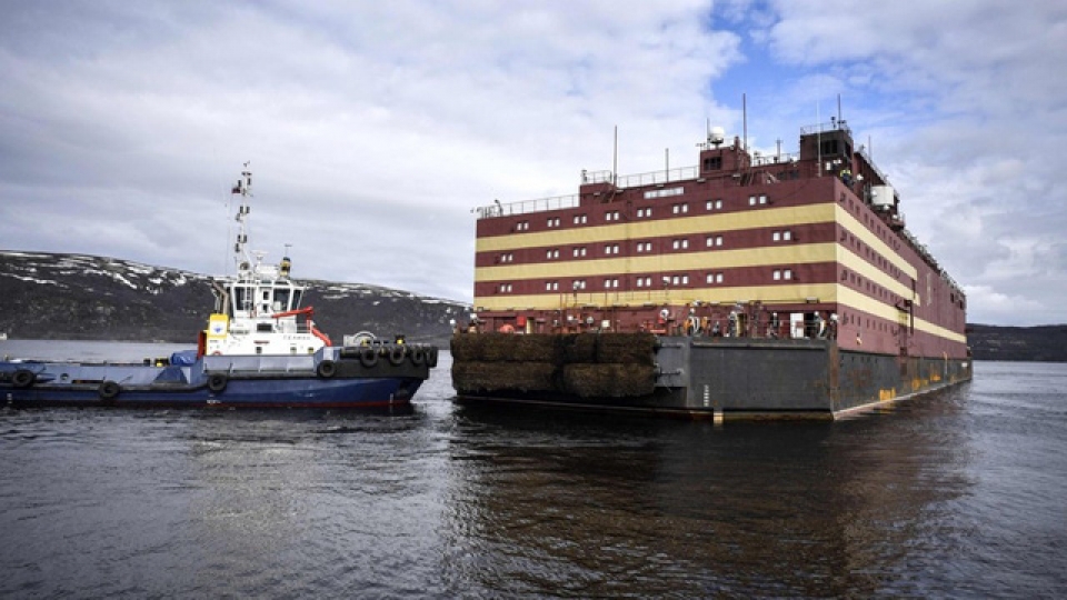 Nga khánh thành nhà máy điện hạt nhân có thể di chuyển đầu tiên trên thế giới nga khanh thanh nha may dien hat nhan noi dau tien tren the gioi