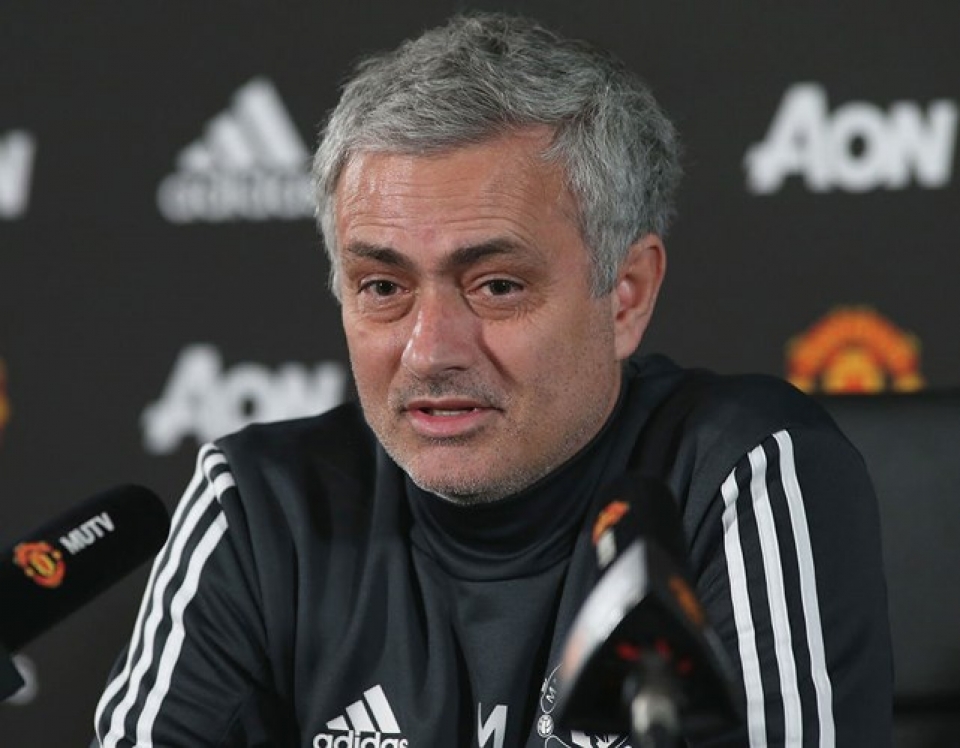 top 10 huan luyen vien huong luong cao nhat premier league