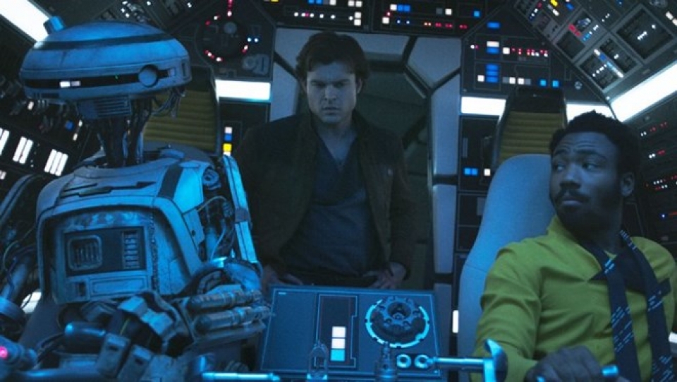 phan ngoai truyen cua star wars chi thu 83 trieu usd o tuan ra mat