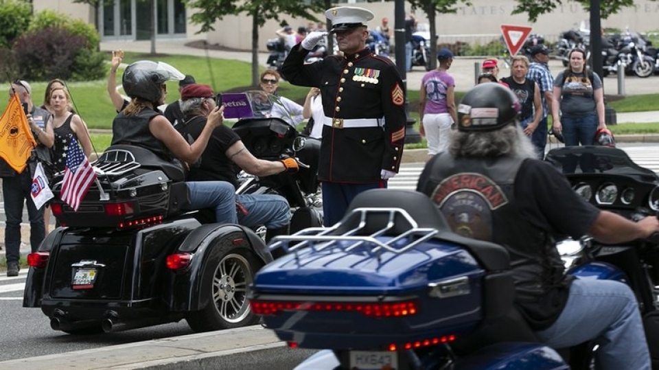 hang nghin motor dieu hanh sam ren o my