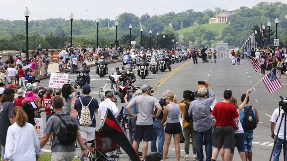 hang nghin motor dieu hanh sam ren o my