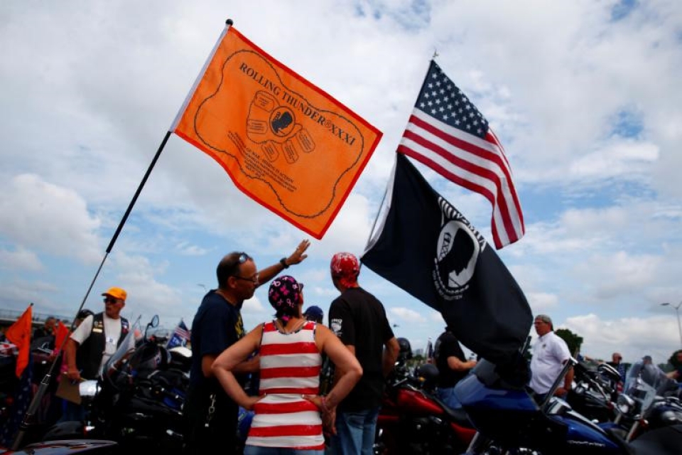 hang nghin motor dieu hanh sam ren o my