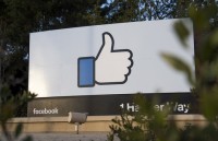 facebook lam moi tinh nang ngay nay nam xua voi trang web moi