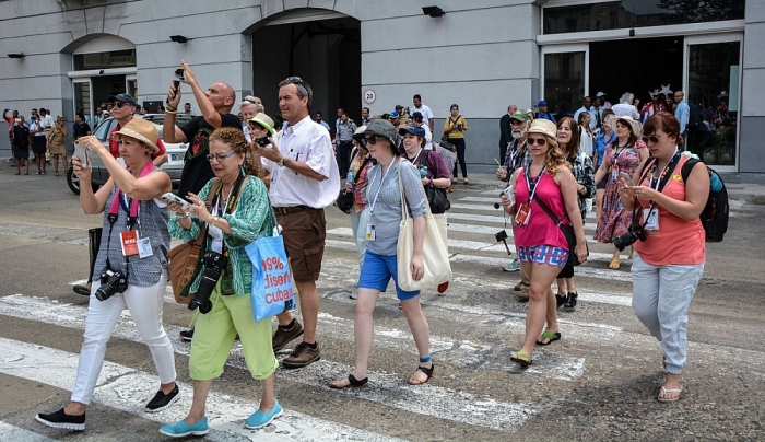 Cuba hướng tới mục tiêu đón 5 triệu lượt du khách nước ngoài trong năm 2019 cuba huong toi muc tieu don 5 trieu luot du khach nuoc ngoai trong nam 2019