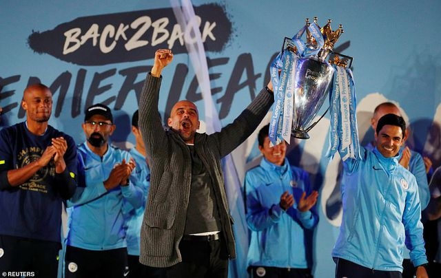 man city an mung vo dich premier league tai etihad trong dem