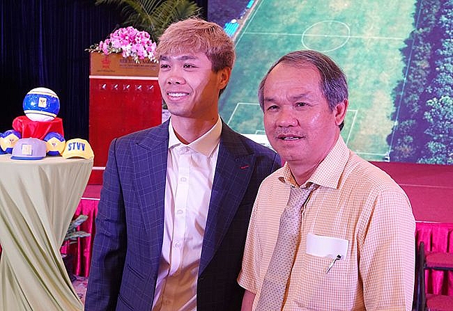 cong phuong khong ve hoang anh gia lai thay park mung nhat