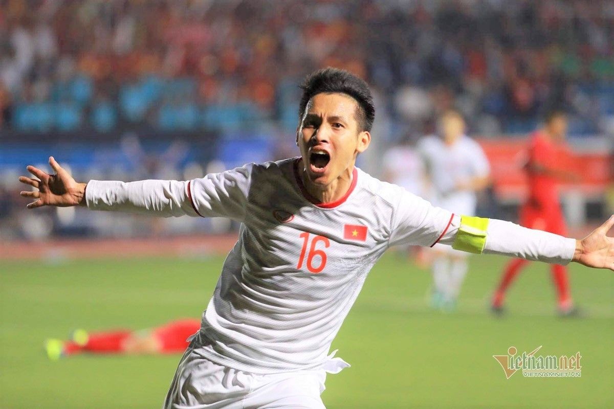 qua bong vang viet nam 2019 goi ten hung dung hay quang hai