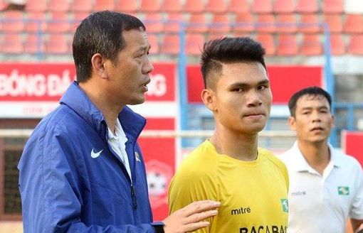 sau van duc hlv park hang seo lai nhan them tin du tu xuan manh