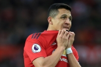 man utd gay bat ngo khi chi 100 trieu euro mua tai nang tre cua barcelona