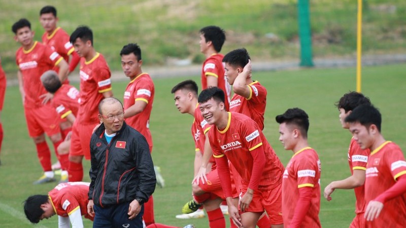 hinh anh doi tuyen viet nam tap luyen buoi thu 3 tan hlv clb ha noi duoc dac cach quan sat