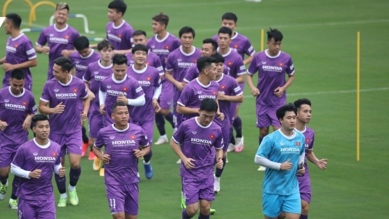 phong chong dich covid19 doi tuyen viet nam va u22 viet nam bat dau tap kin hoan toan