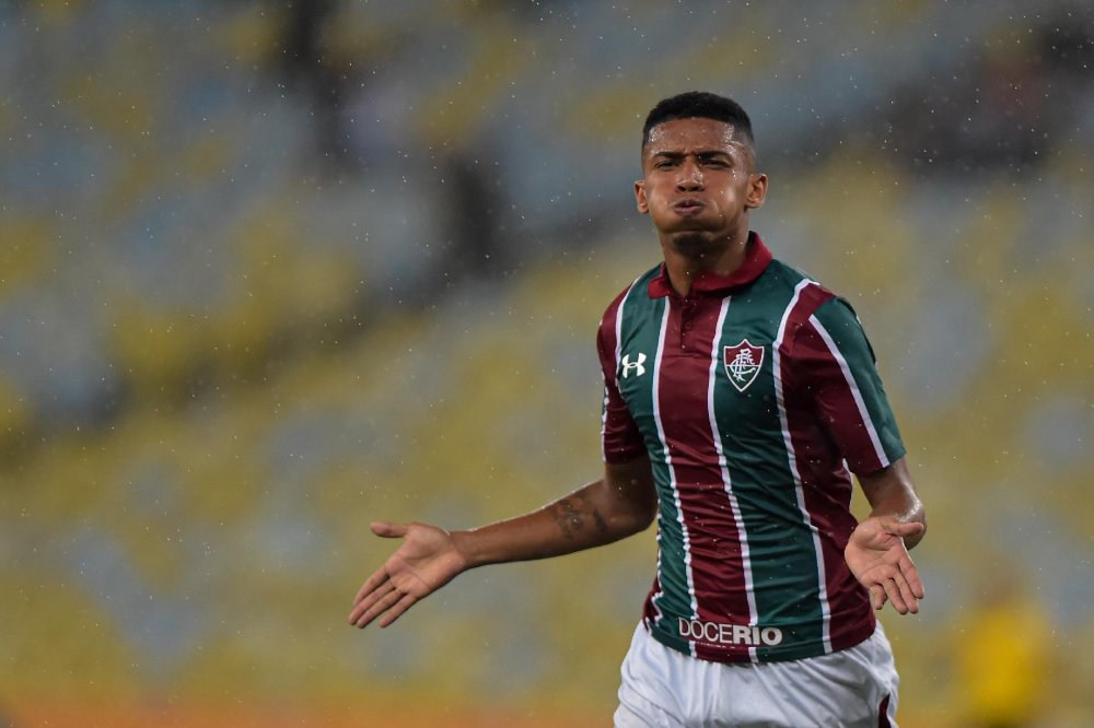 Những 'bom tấn' đã phát nổ trên thị trường chuyển nhượng Hè 2021