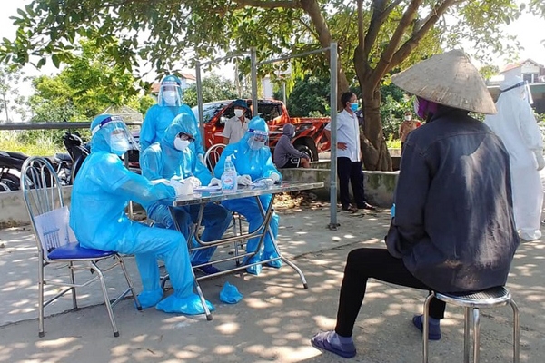 Covid-19 ở Bắc Giang: Thêm 168 ca dương tính với SARS-CoV-2, dự báo F0 sẽ tiếp tục tăng